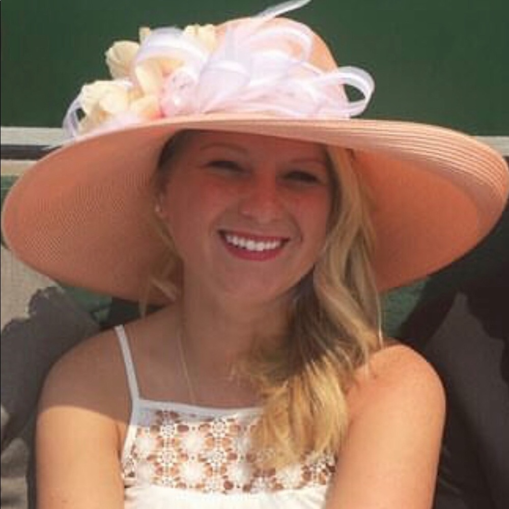 Derby or oaks hat